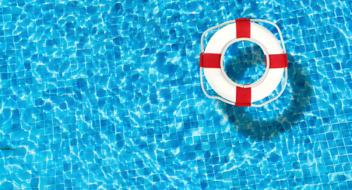 Annegamenti in Italia, l'allarme dell'ISS: 600 morti in due anni, 37 in piscina